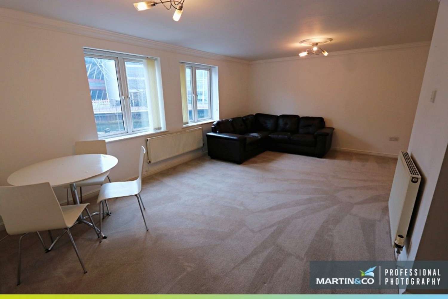 2 bedroom Flat for Letting Century Court, Taffs Mead Embankment,