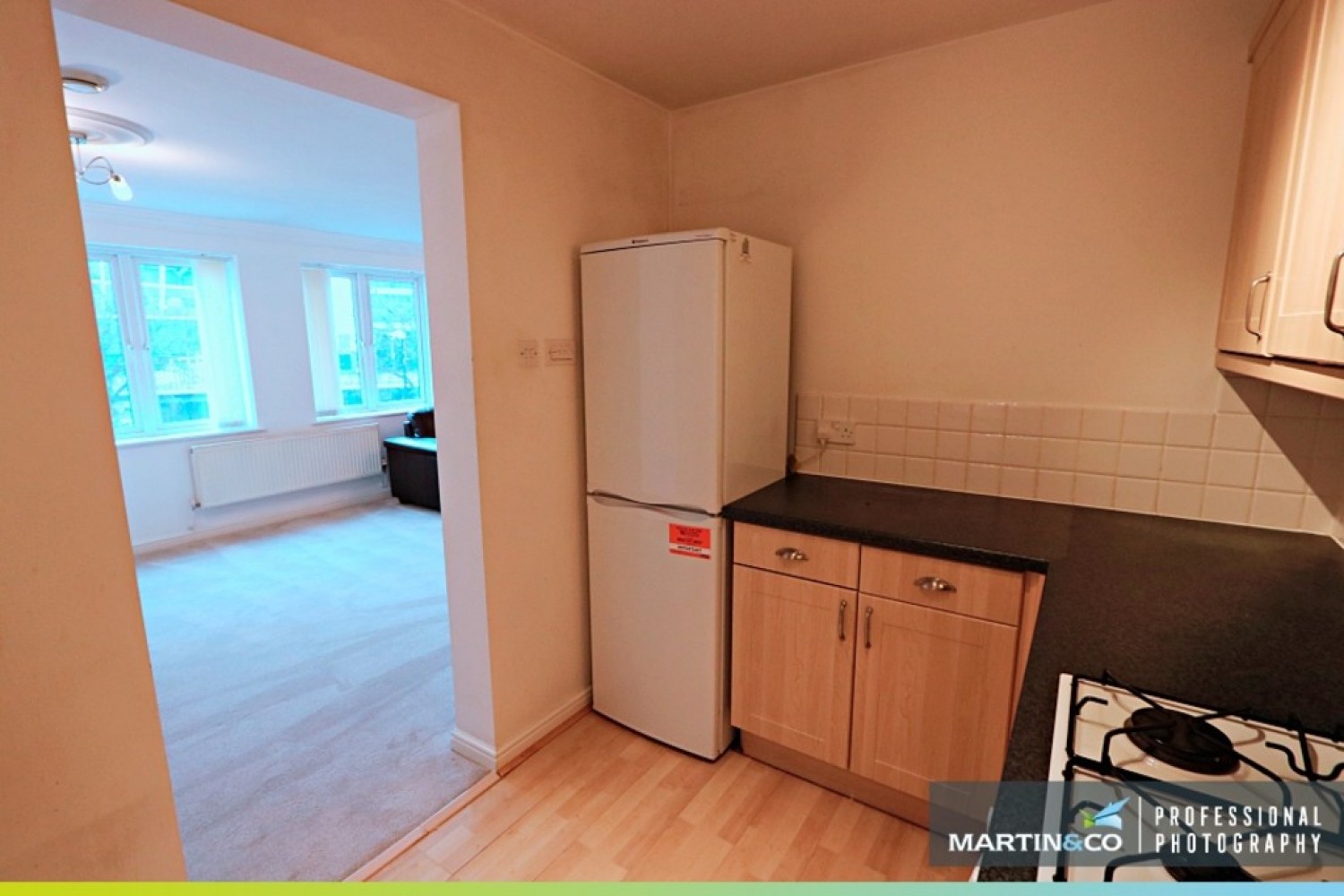 2 bedroom Flat for Letting Century Court, Taffs Mead Embankment,