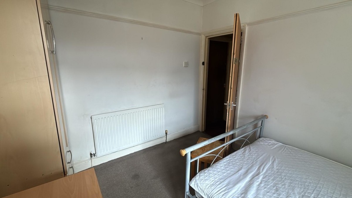 Inverness Place, Roath