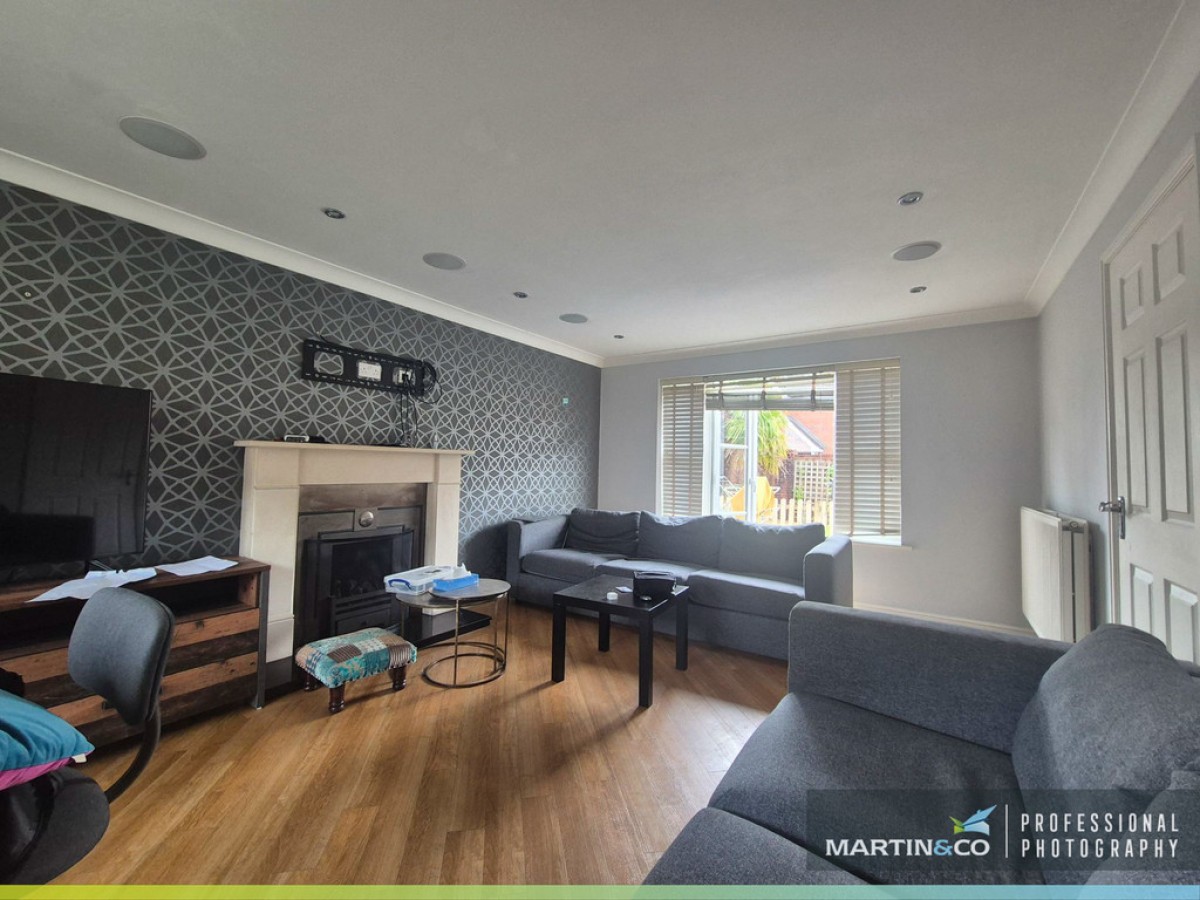 Clos Coed Hir, Whitchurch, Cardiff