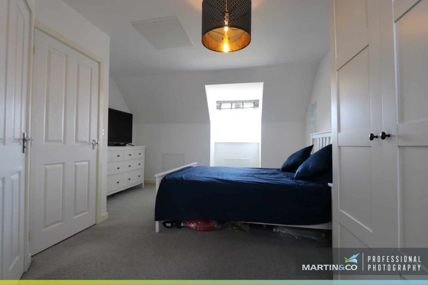 4 bedroom House in Church Road, St Edeyrns