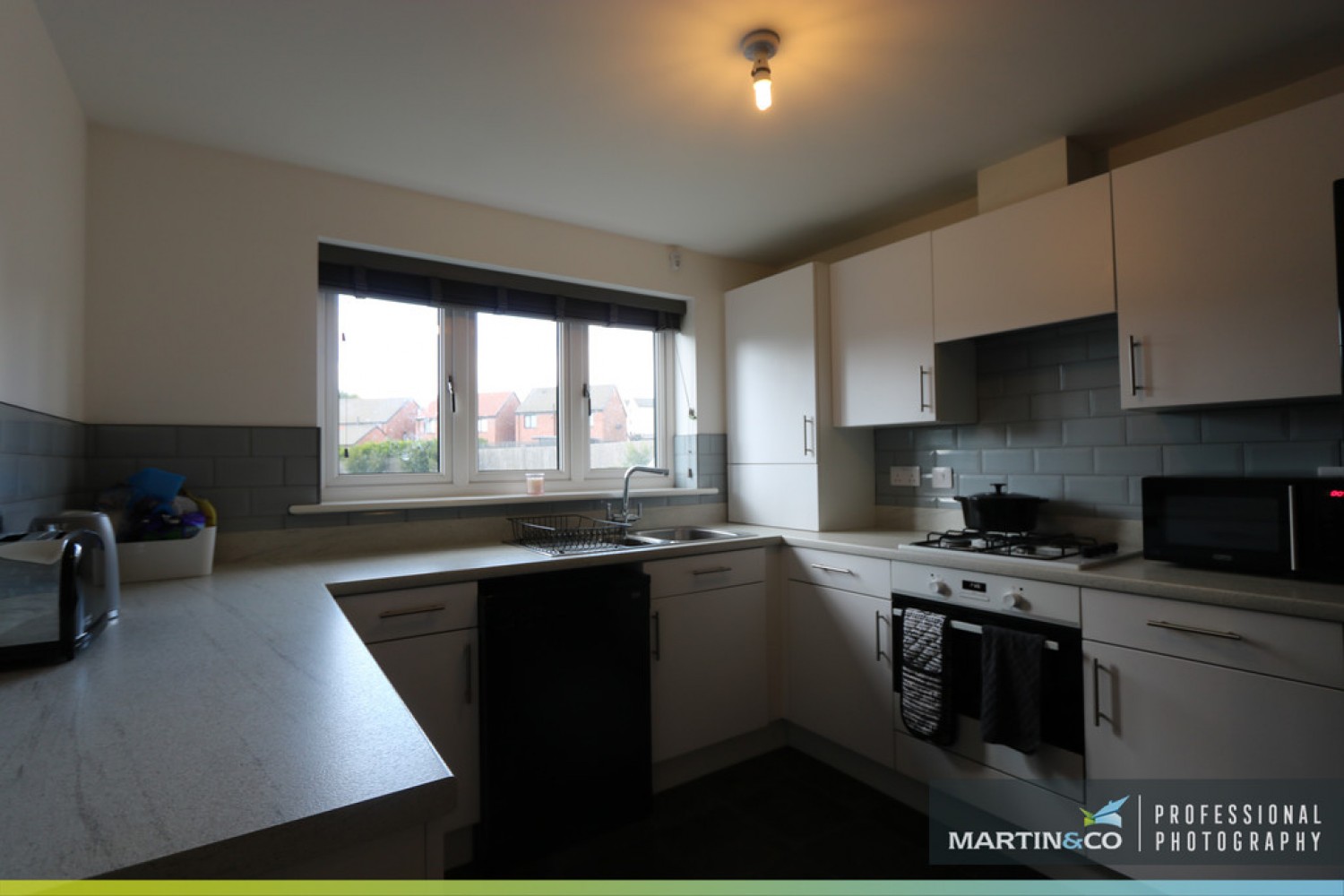 4 bedroom House in Church Road, St Edeyrns