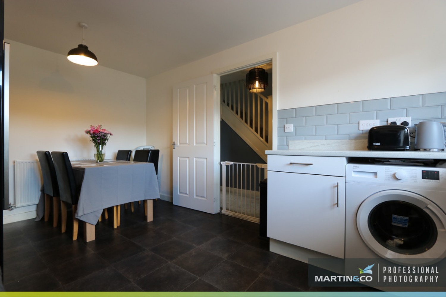 4 bedroom House in Church Road, St Edeyrns