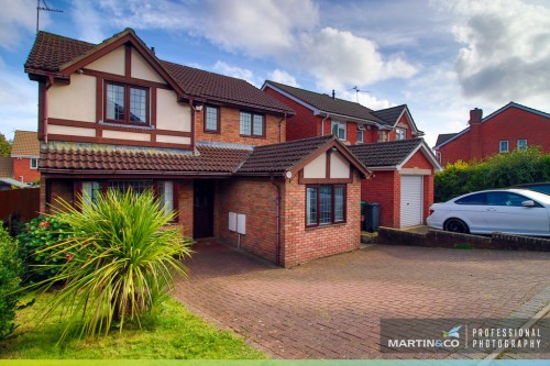 Lascelles Drive, Pontprennau