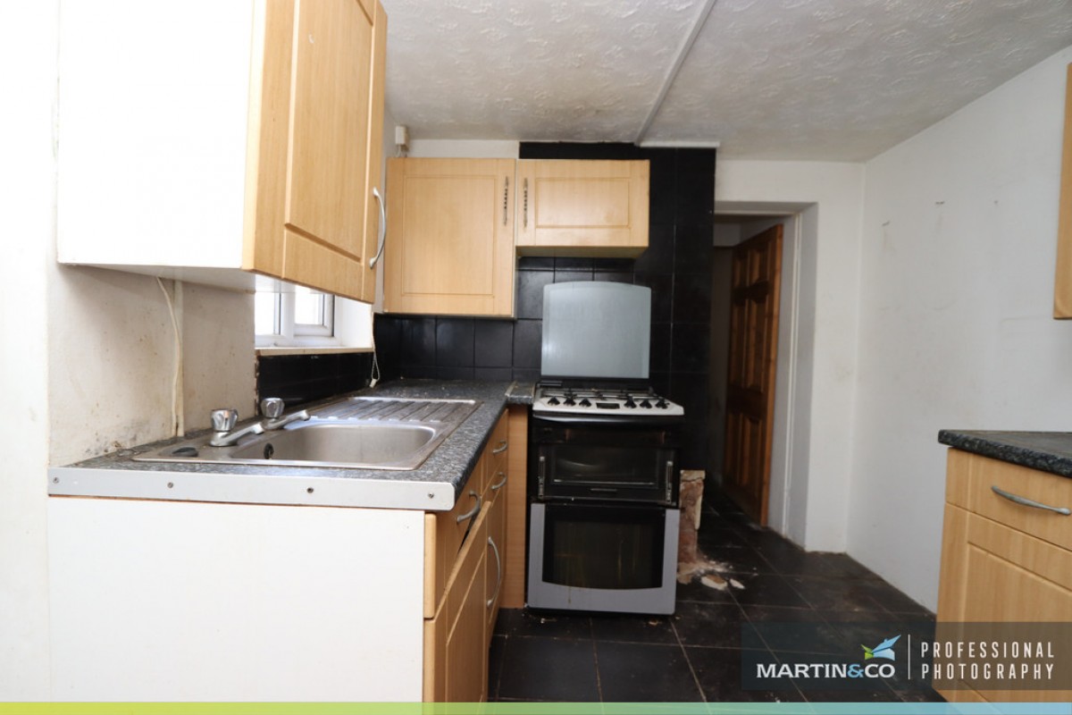 Grove Place, Griffithstown
