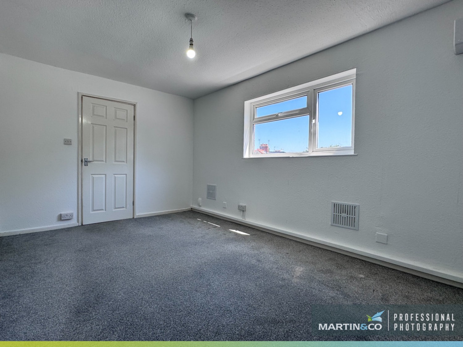 2 bedroom Flat for Letting Caerphilly Road, Birchgrove