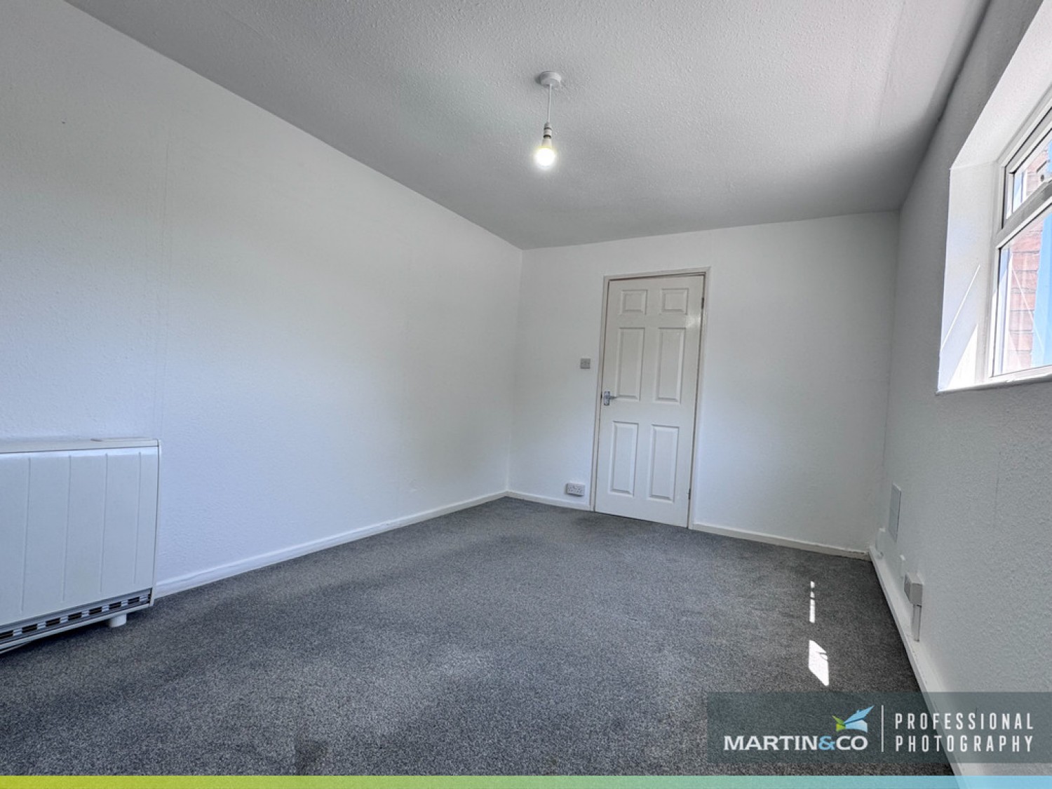 2 bedroom Flat for Letting Caerphilly Road, Birchgrove