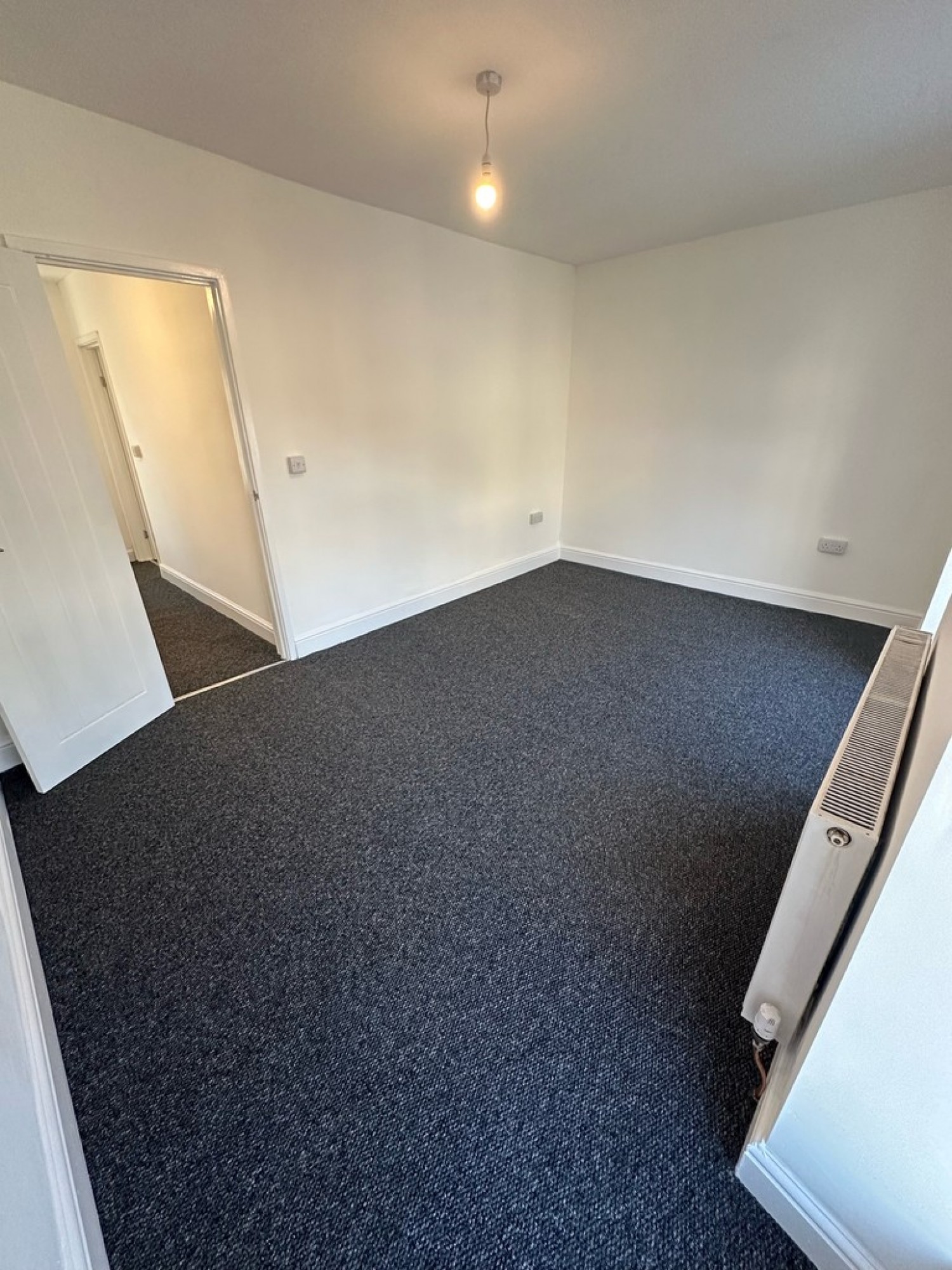 2 bedroom House for Letting Alma Street, Twyn