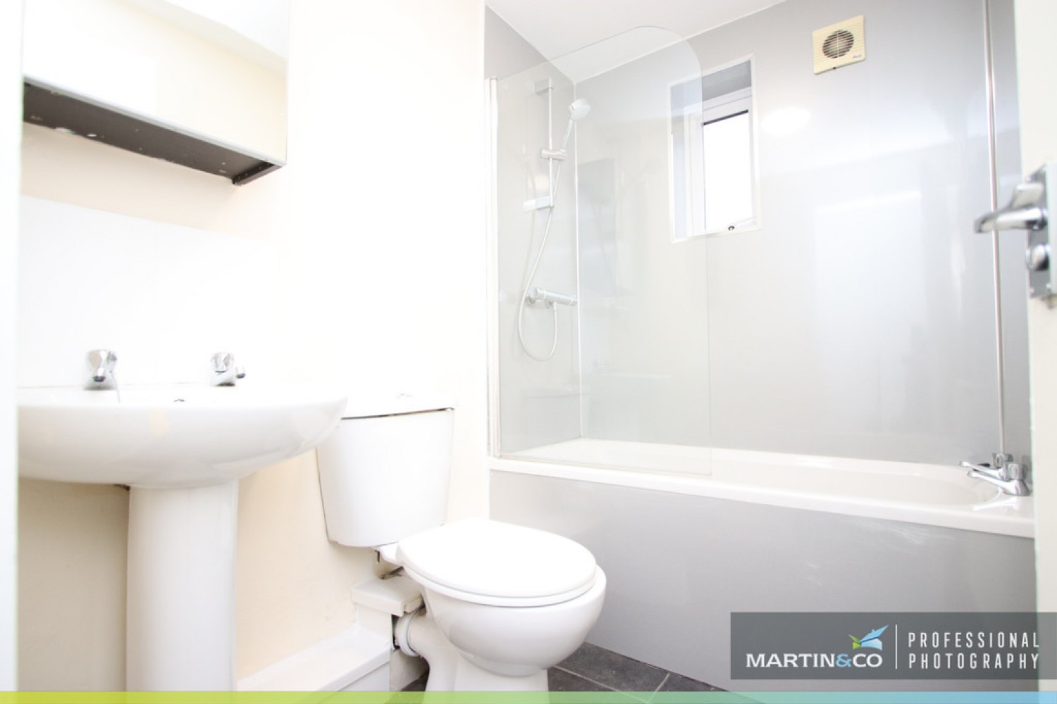 Green Street, Riverside