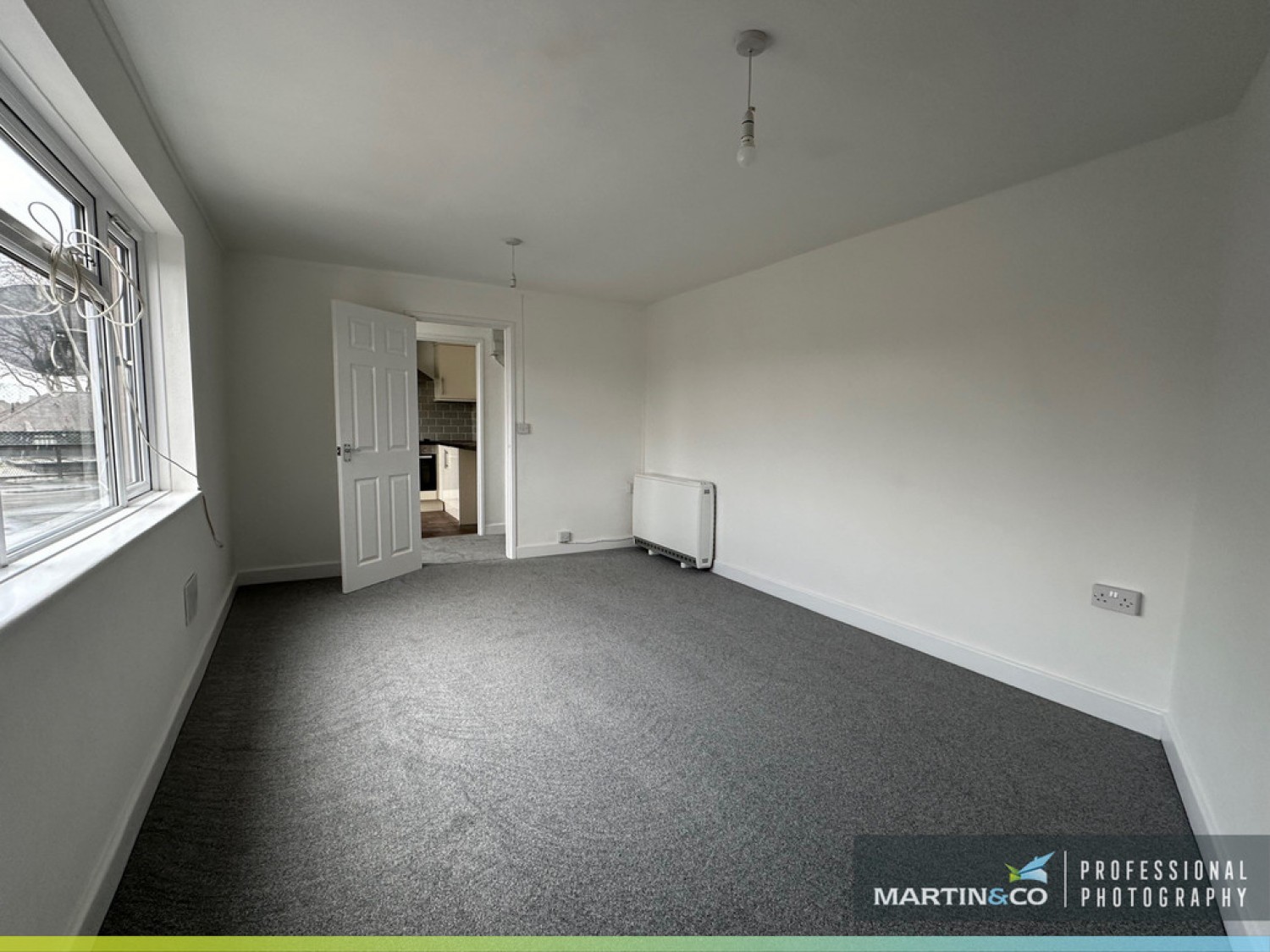2 bedroom Flat for Letting Caerphilly Road, Birchgrove