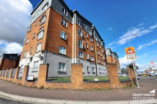 Moorhead Close, Splott