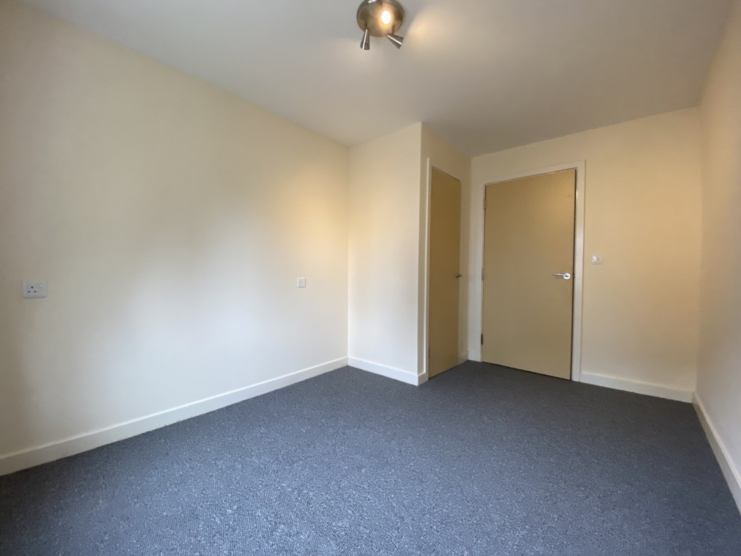 Pentland Close , Llanishen , Cardiff