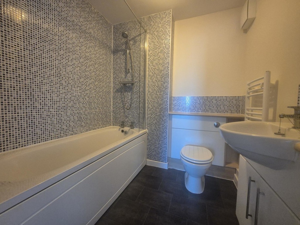 Pentland Close , Llanishen , Cardiff