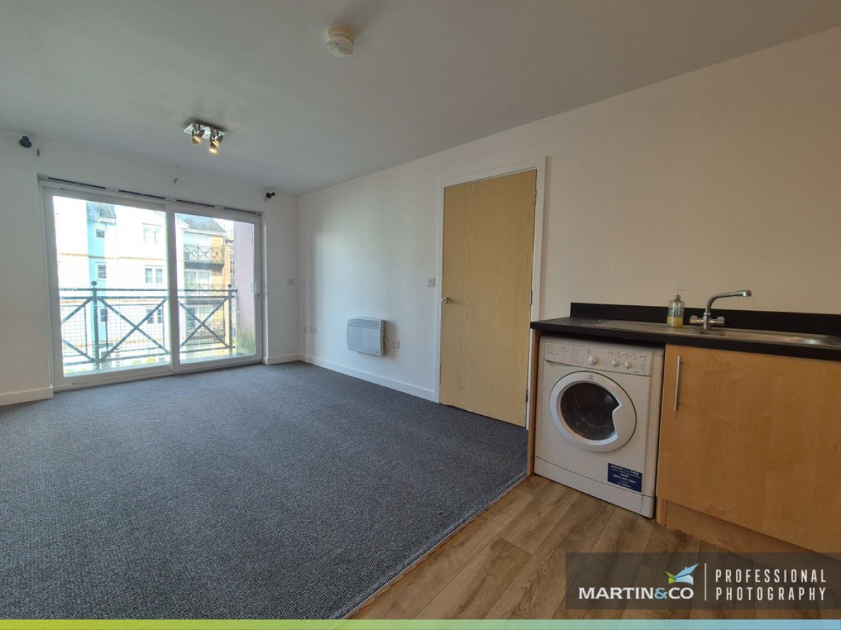 Pentland Close , Llanishen , Cardiff