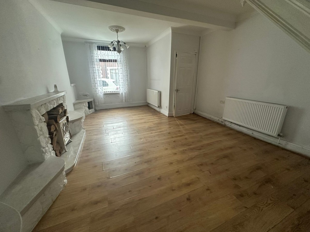 Kimberley Place, Troedyrhiw