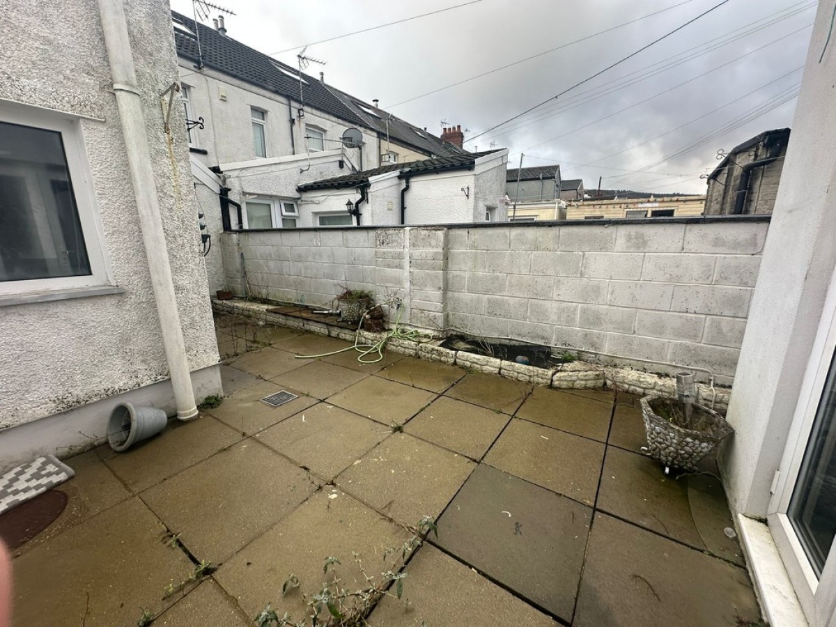 Kimberley Place, Troedyrhiw