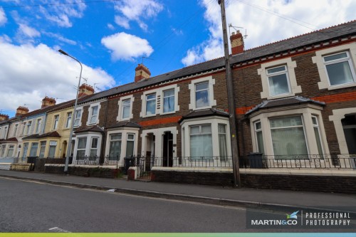 Mackintosh Place, Roath