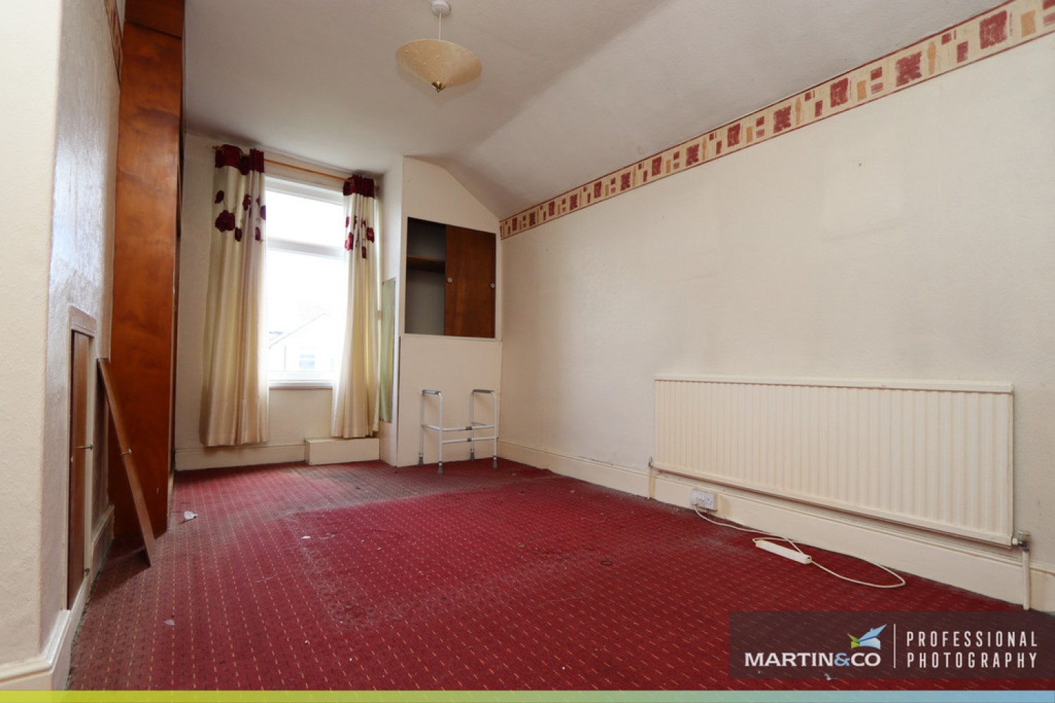 Mackintosh Place, Roath