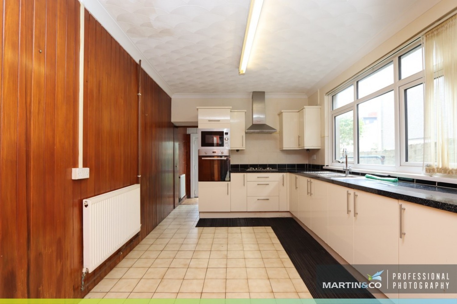 Mackintosh Place, Roath