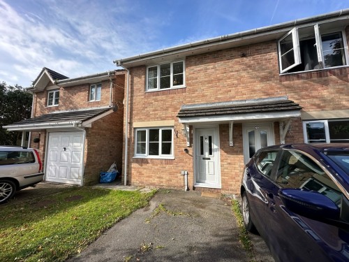 Llys Eglwys, Bridgend