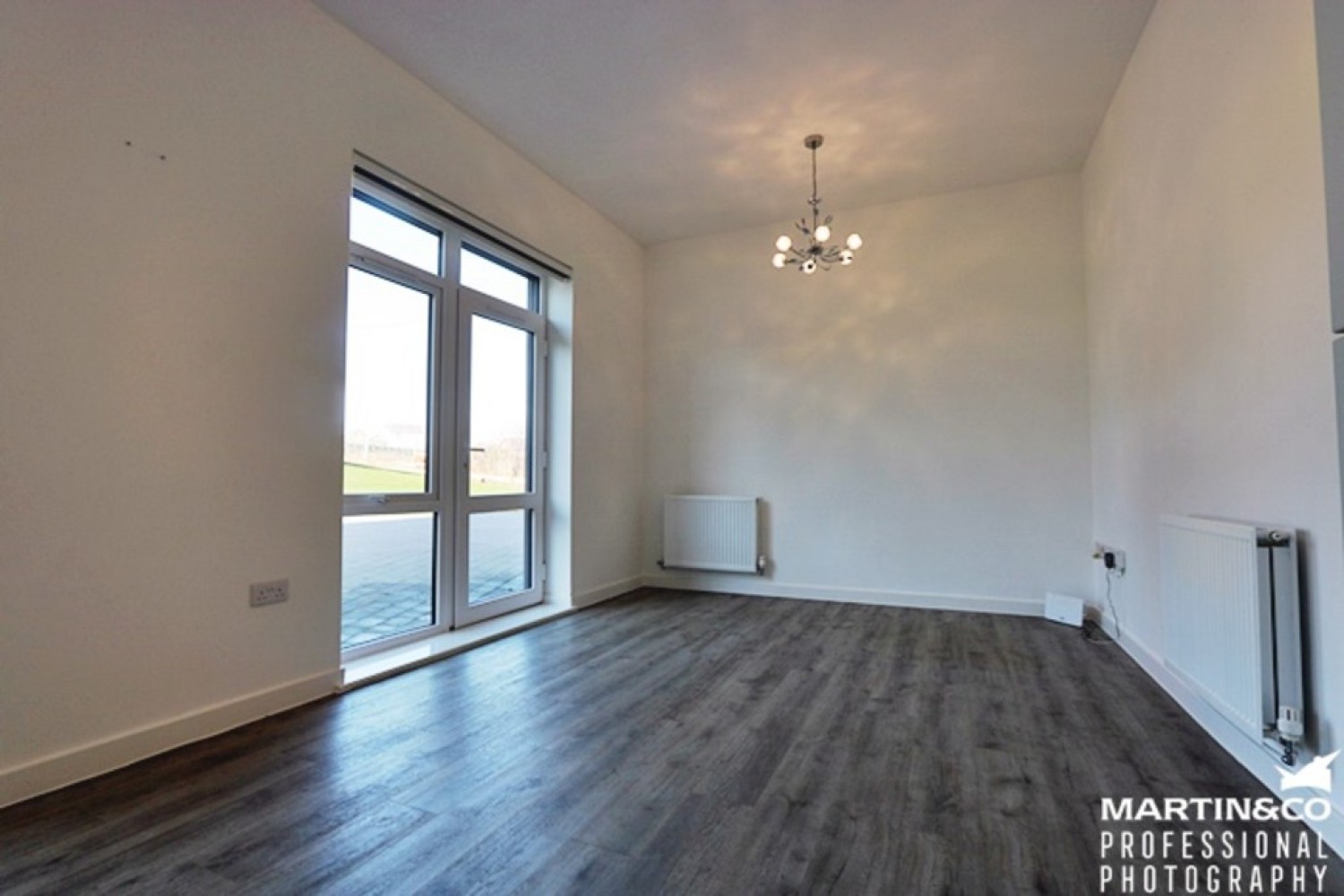 2 bedroom Flat for Letting The Risings, St Edeyrns , Cardiff