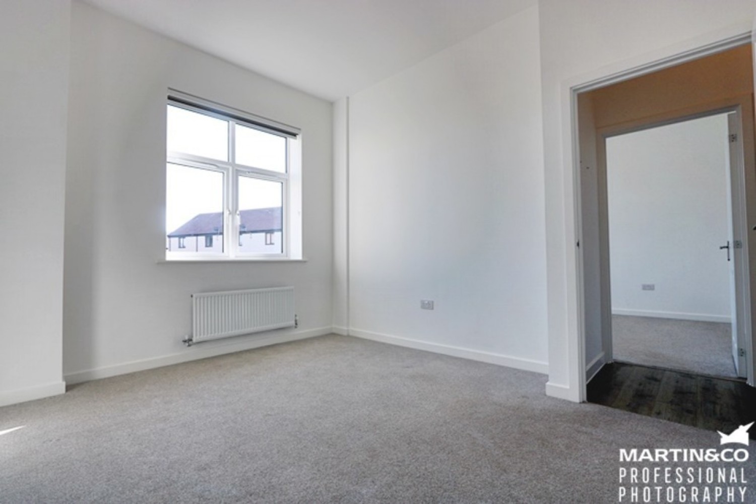 2 bedroom Flat for Letting The Risings, St Edeyrns , Cardiff