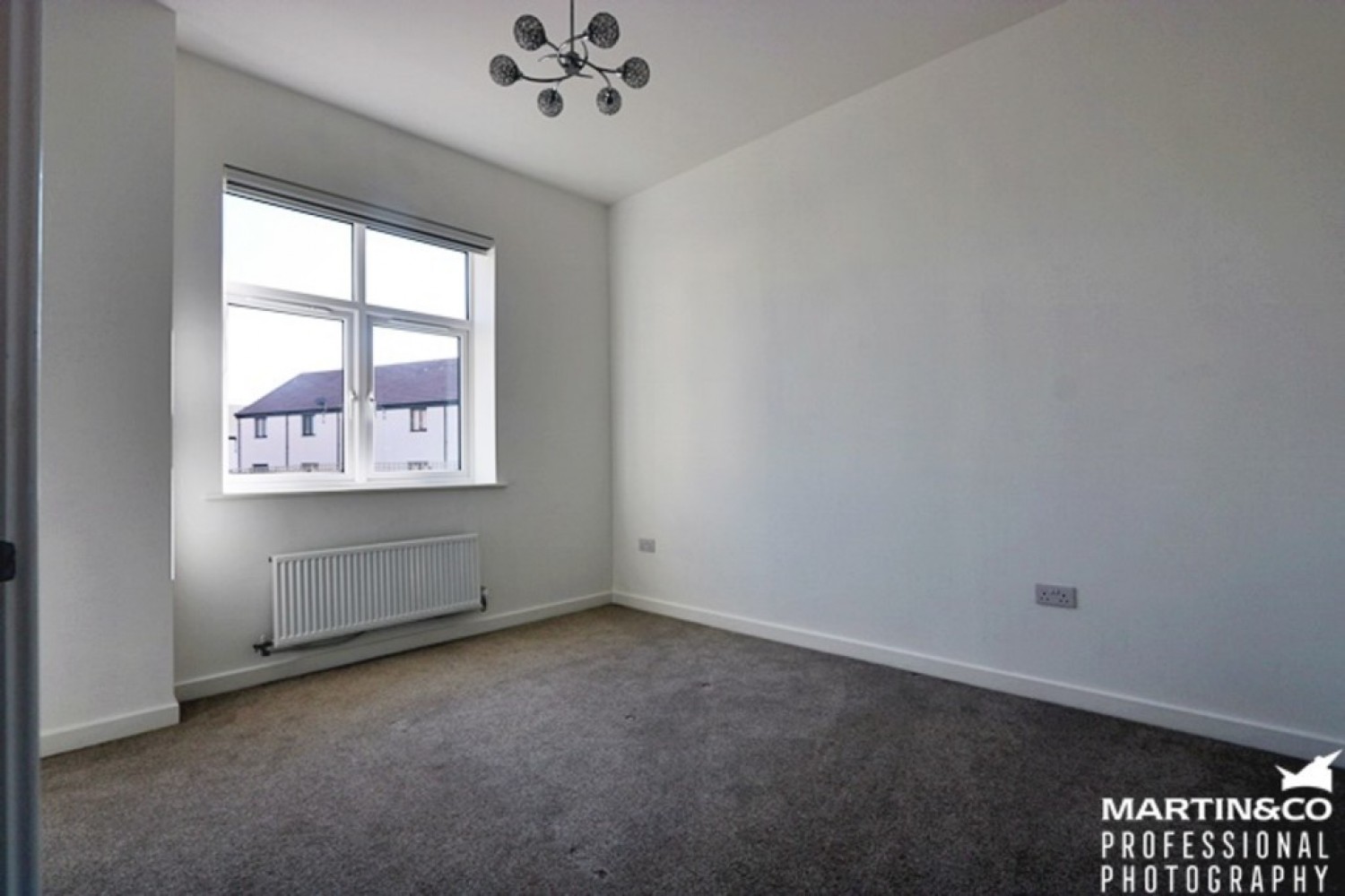 2 bedroom Flat for Letting The Risings, St Edeyrns , Cardiff