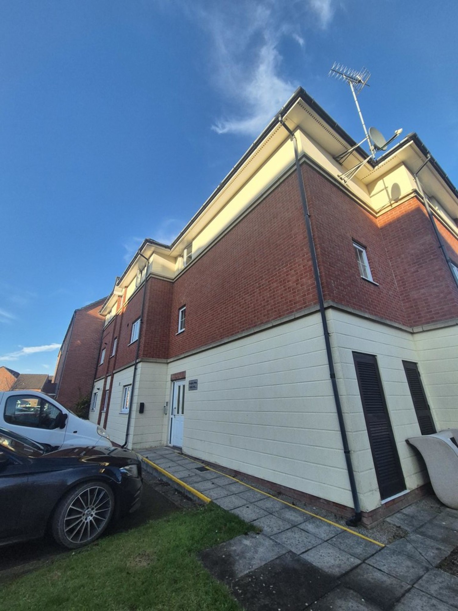 2 bedroom Flat for Letting Argosy Way, Newport