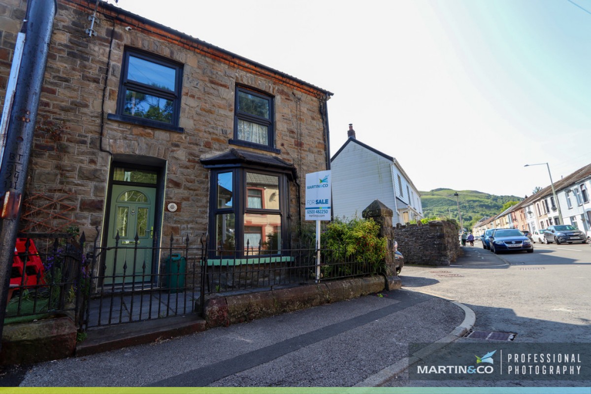 Sherwood Street, Tonypandy