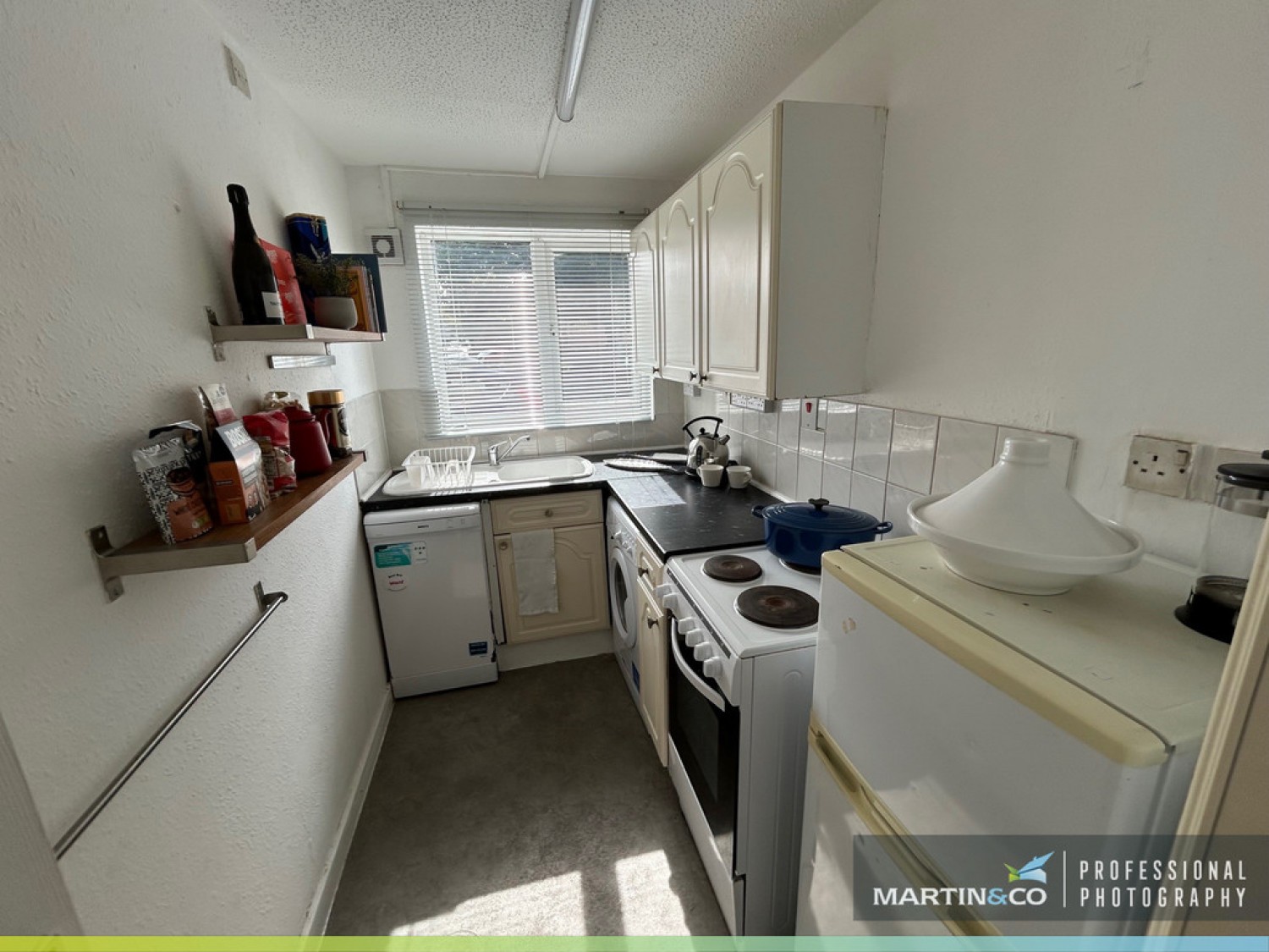 Harlequin Court, Newport Road