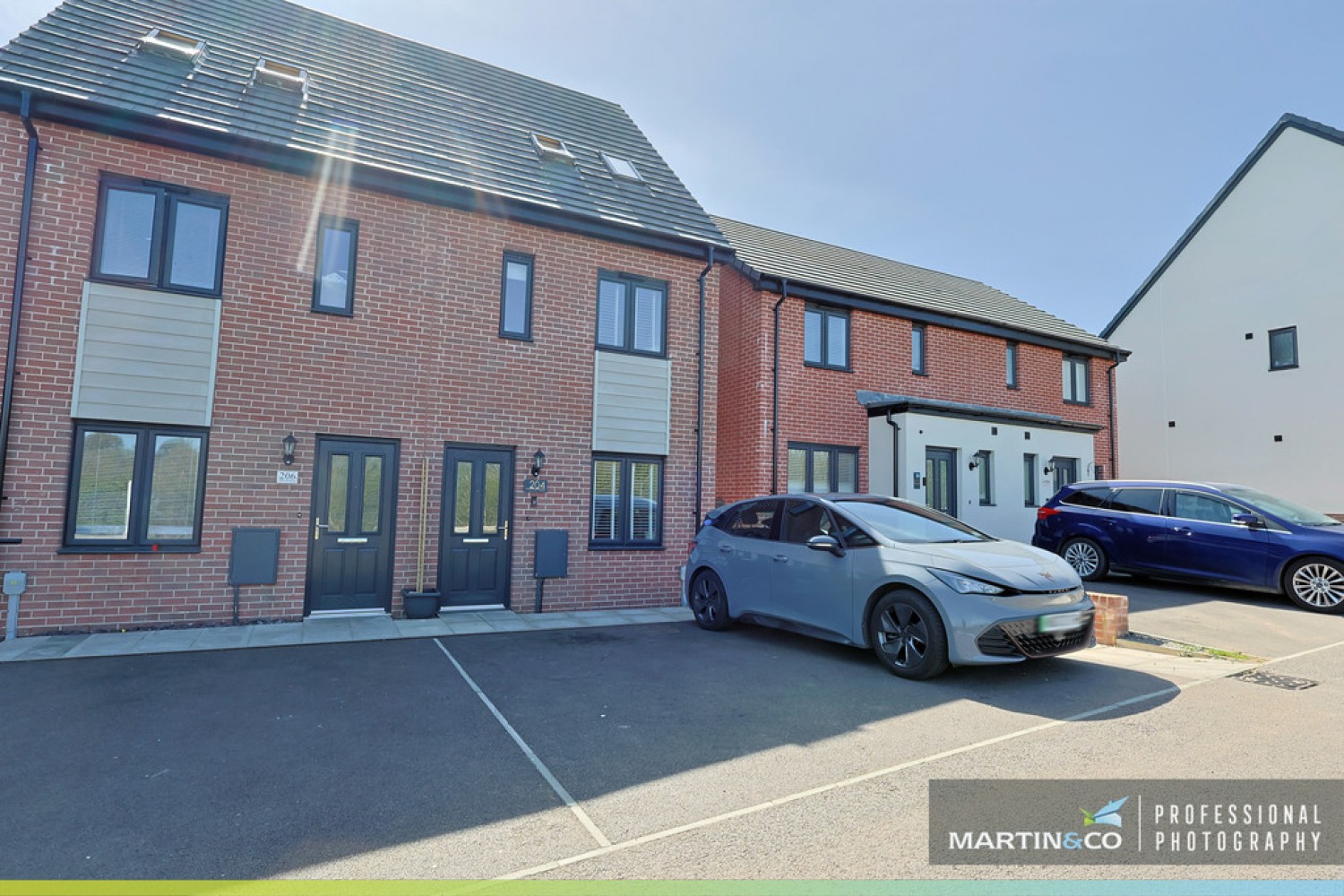 3 bedroom House for Sale Church Road, St Edeyrns