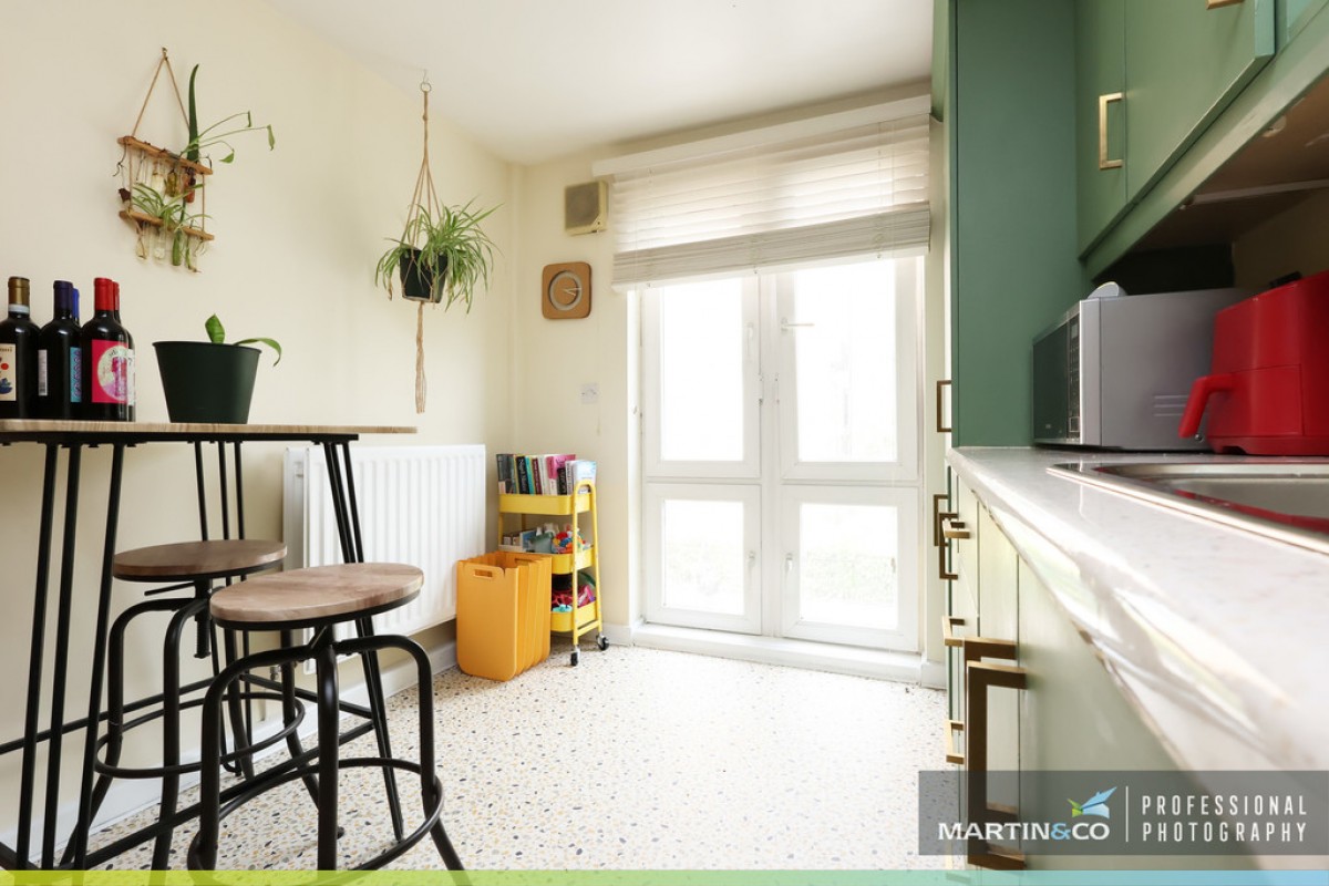 Roma House, Vellacott Close