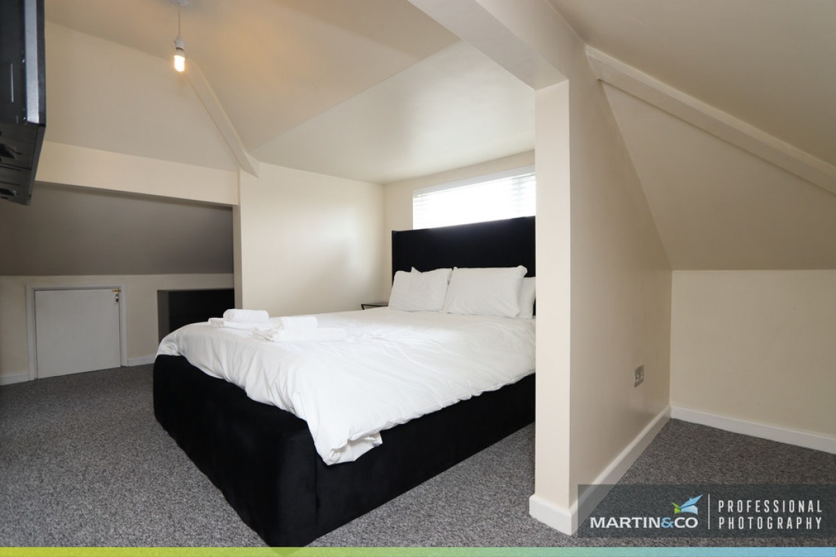 Manor Way, Birchgrove