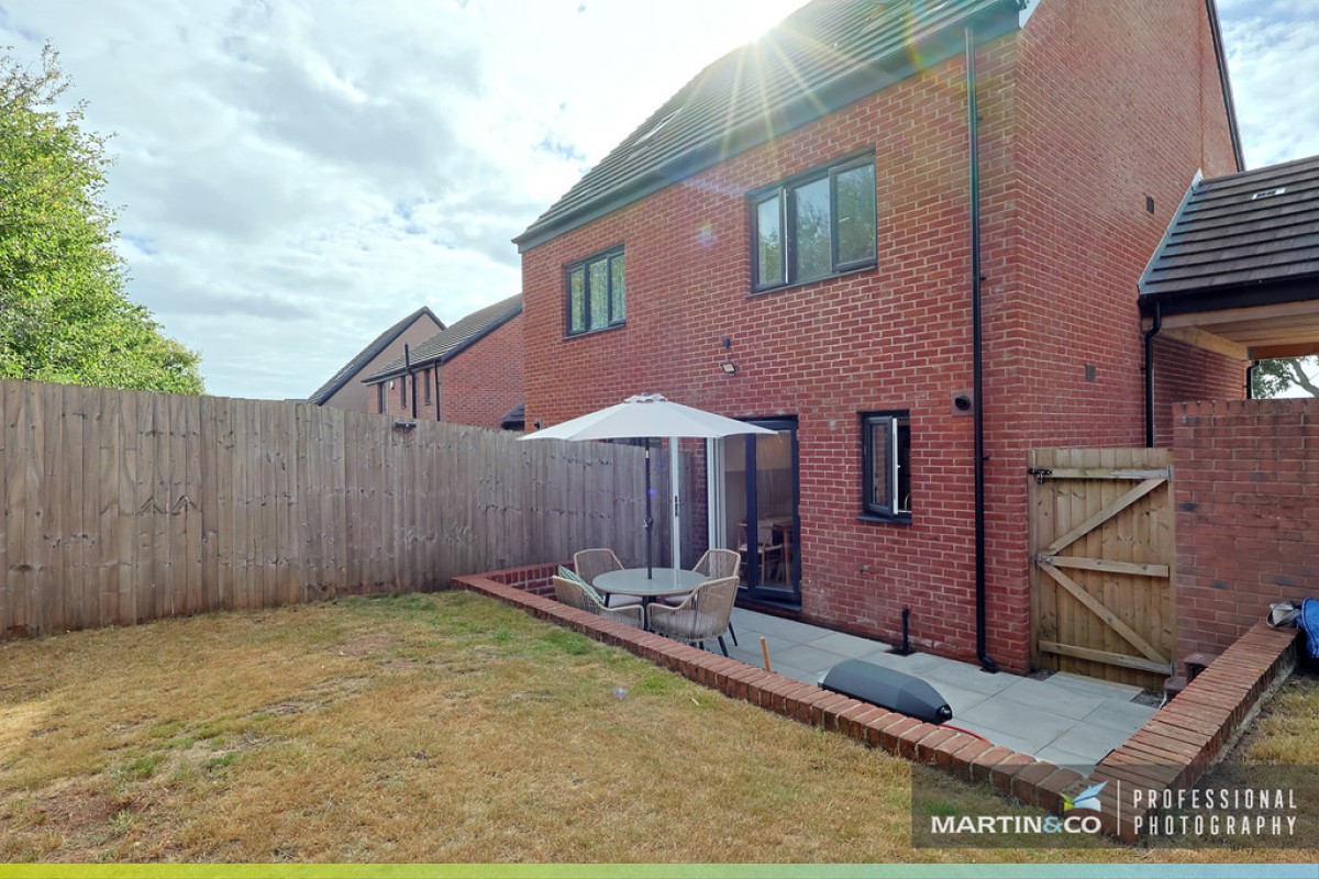 Mortimer Avenue, St Edeyrns