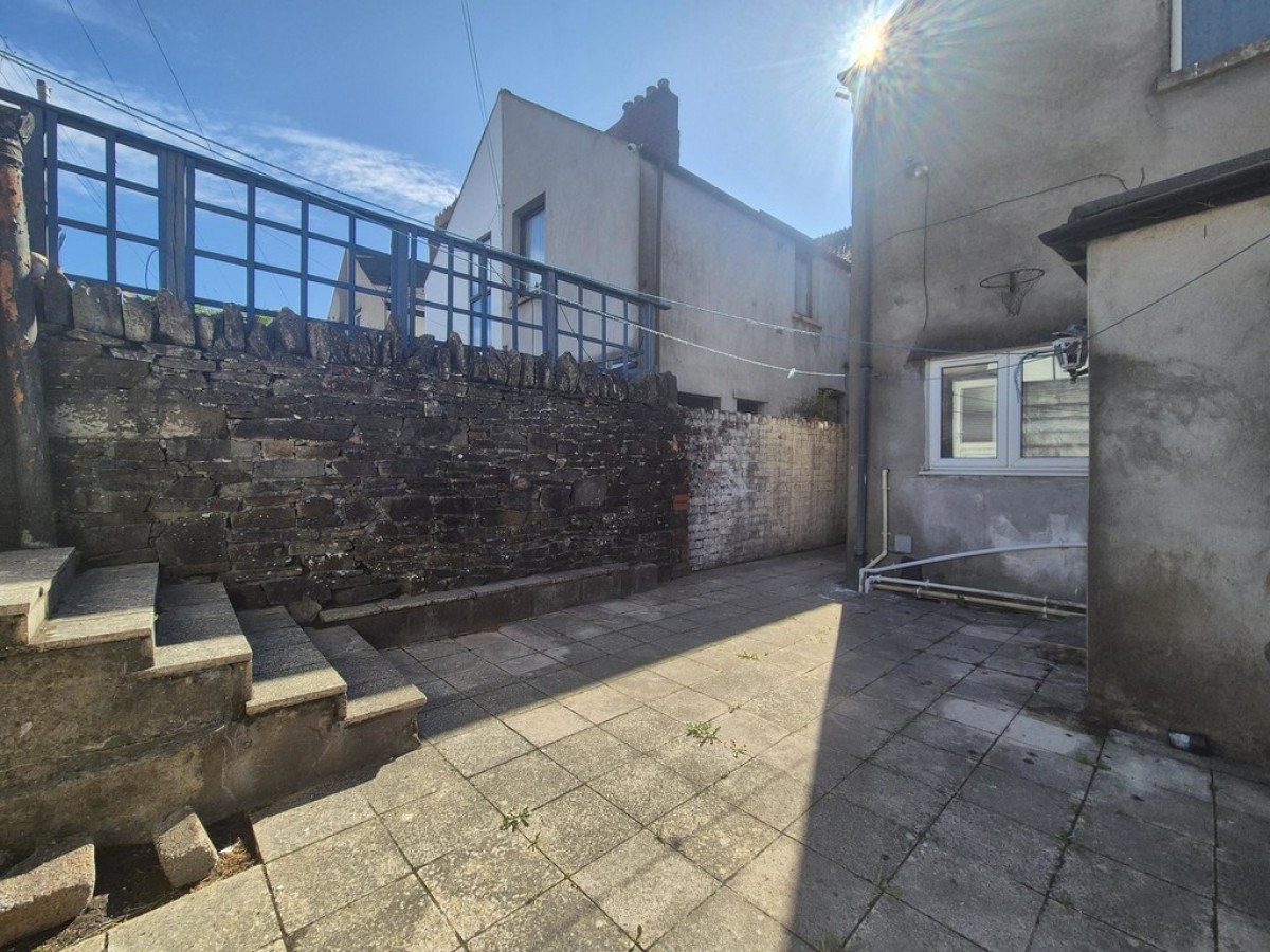 Monthermer Road, Cathays