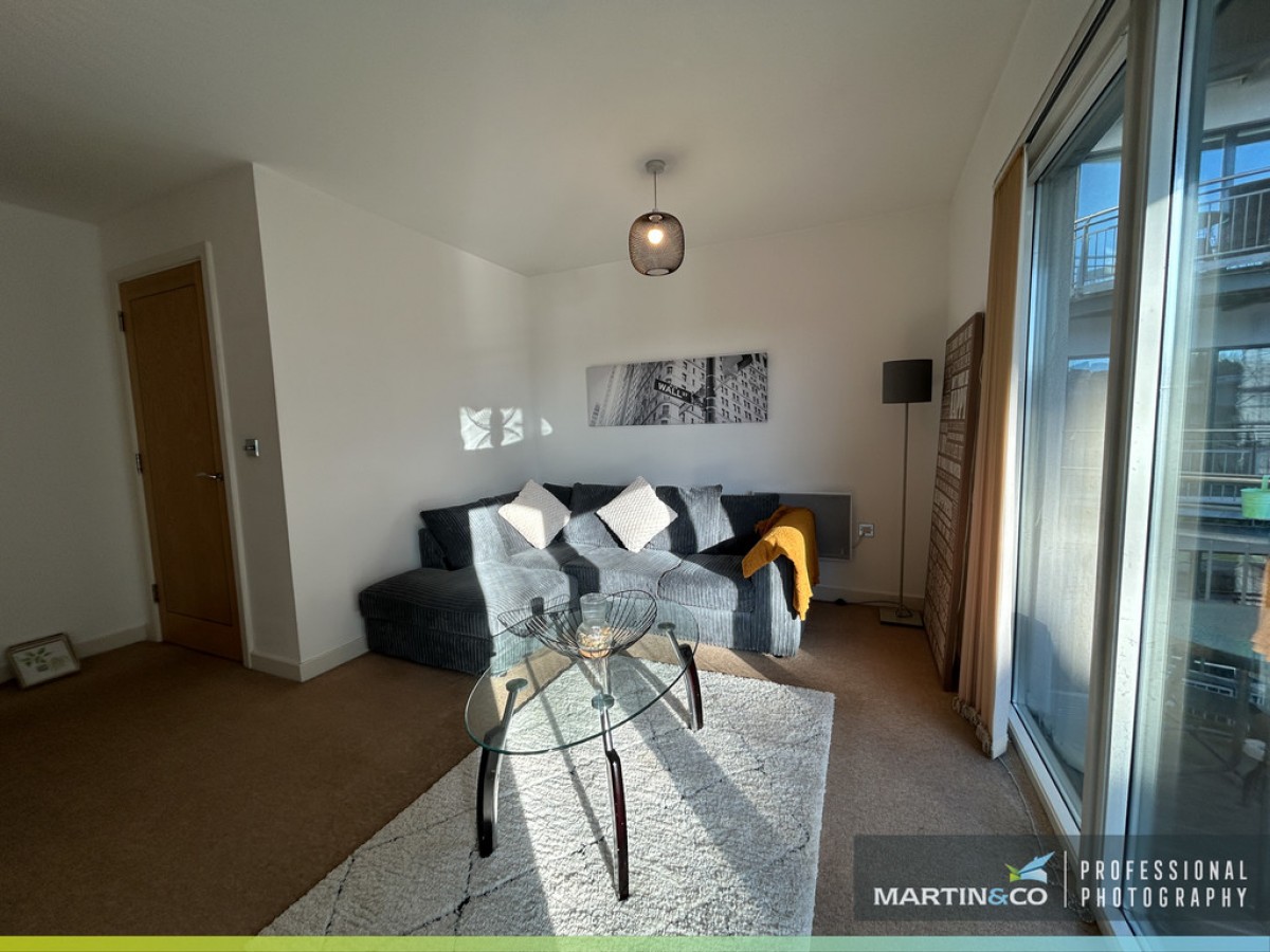 Cambria, Victoria Wharf