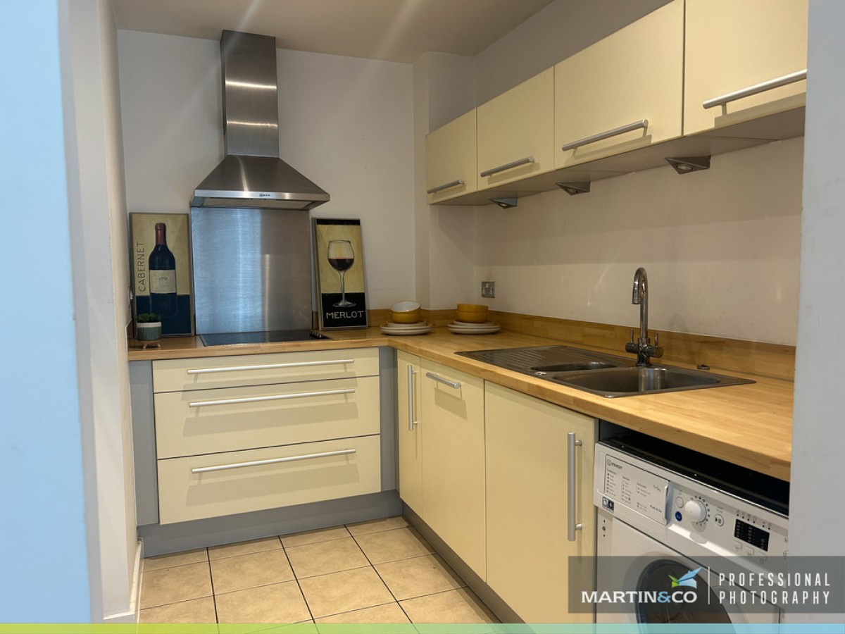 Cambria, Victoria Wharf