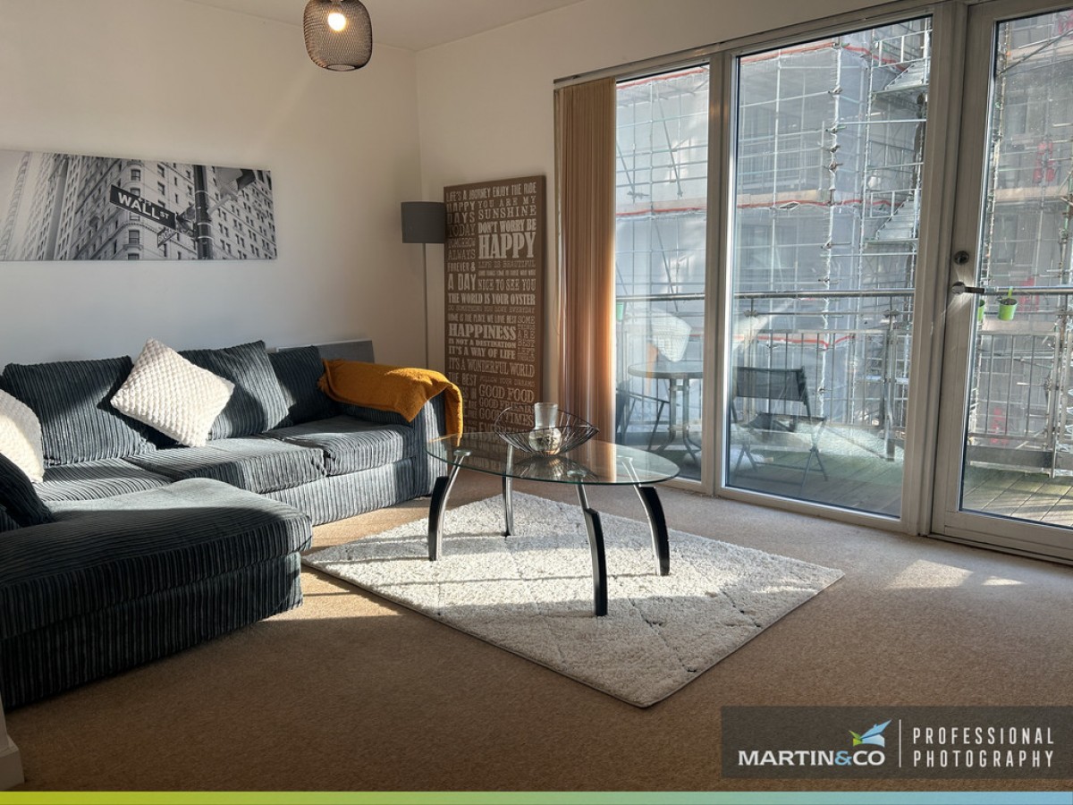 Cambria, Victoria Wharf