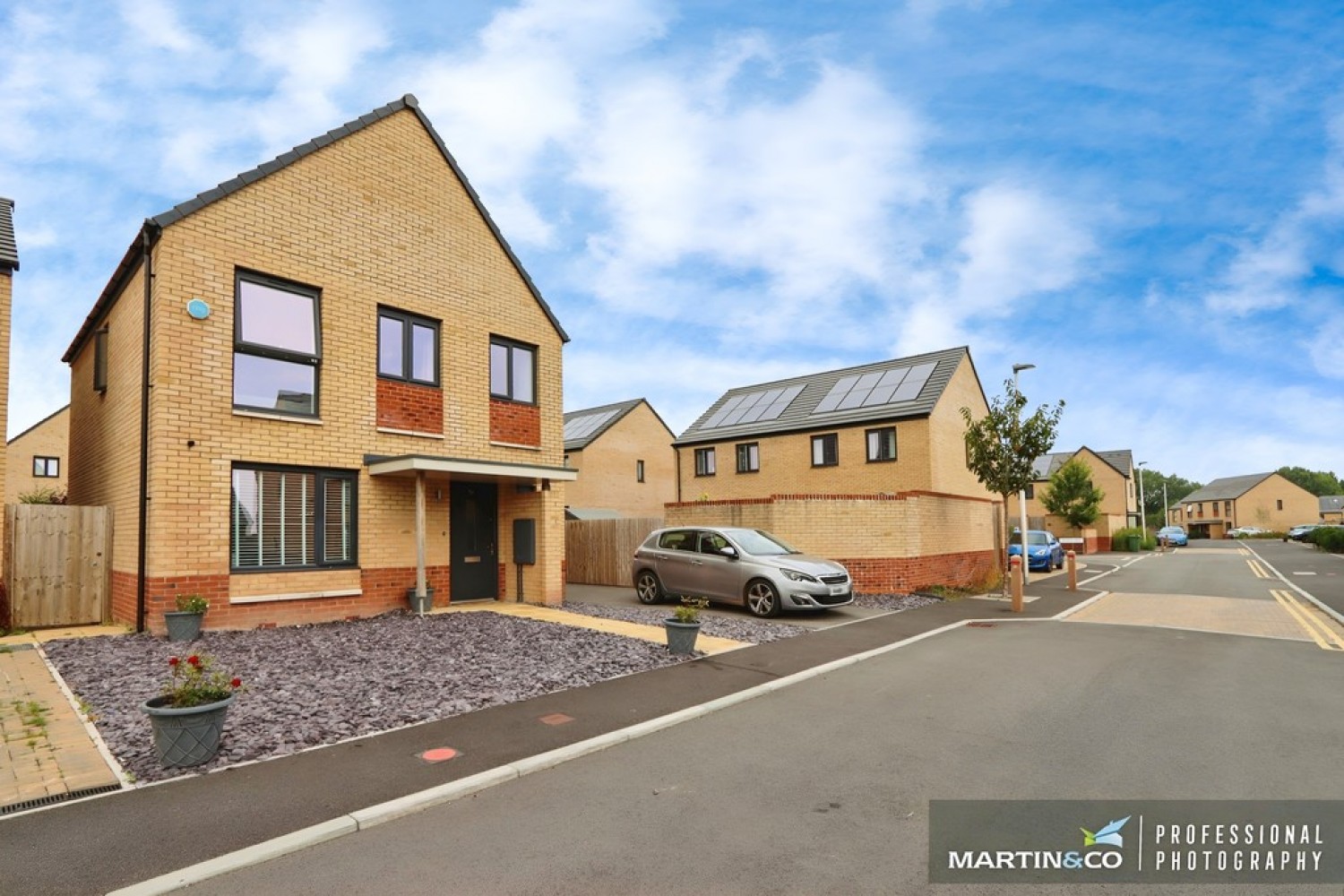 Maes Yr Ysgol, Rumney