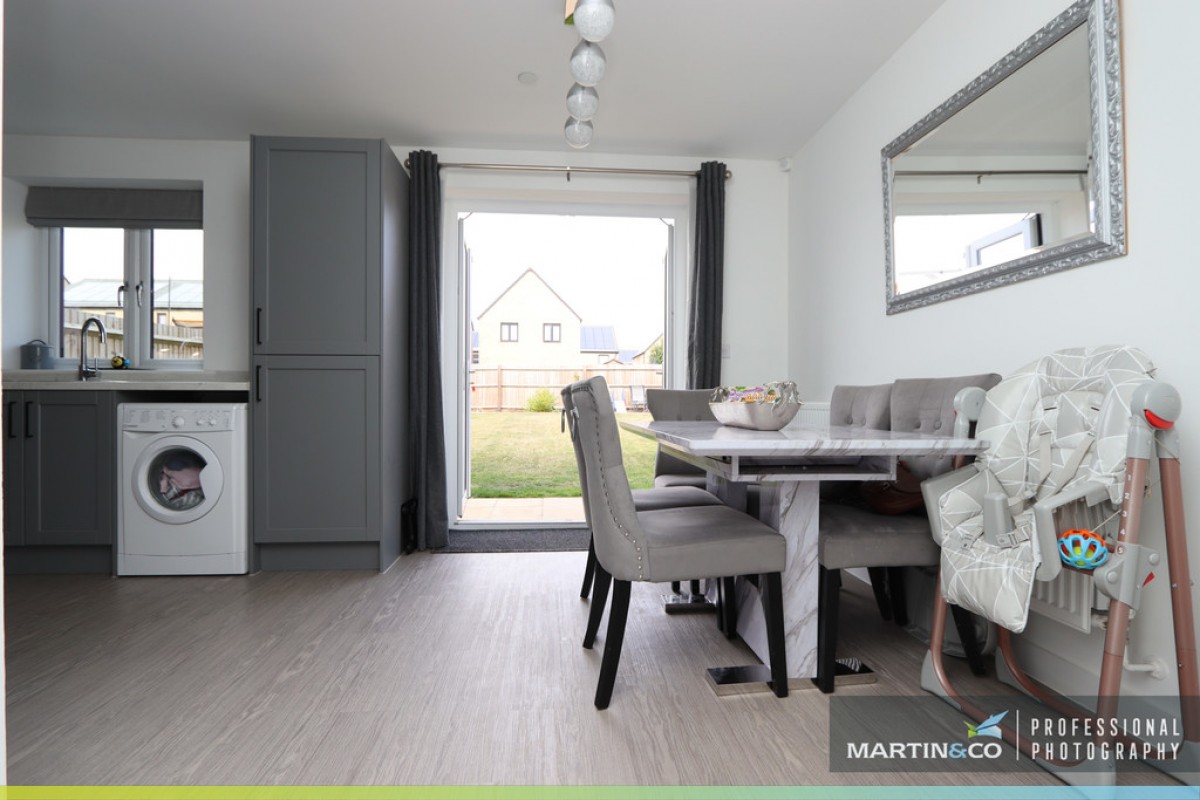 Maes Yr Ysgol, Rumney