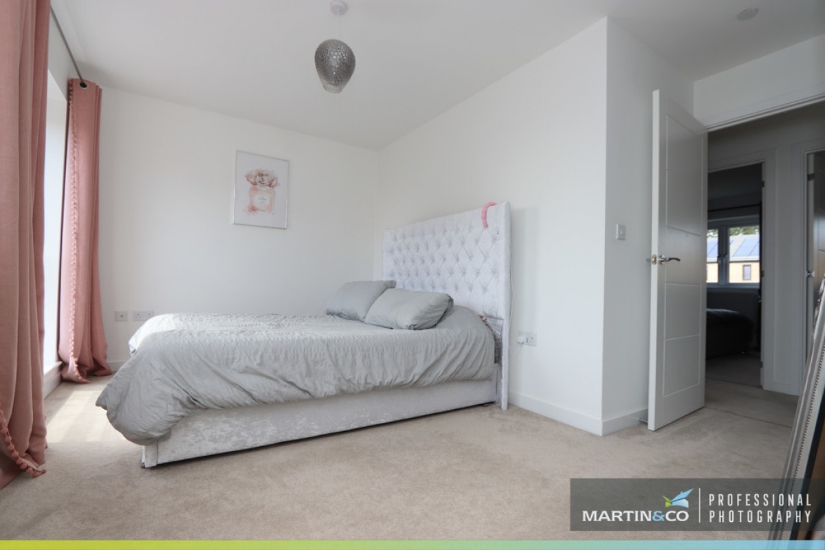 Maes Yr Ysgol, Rumney