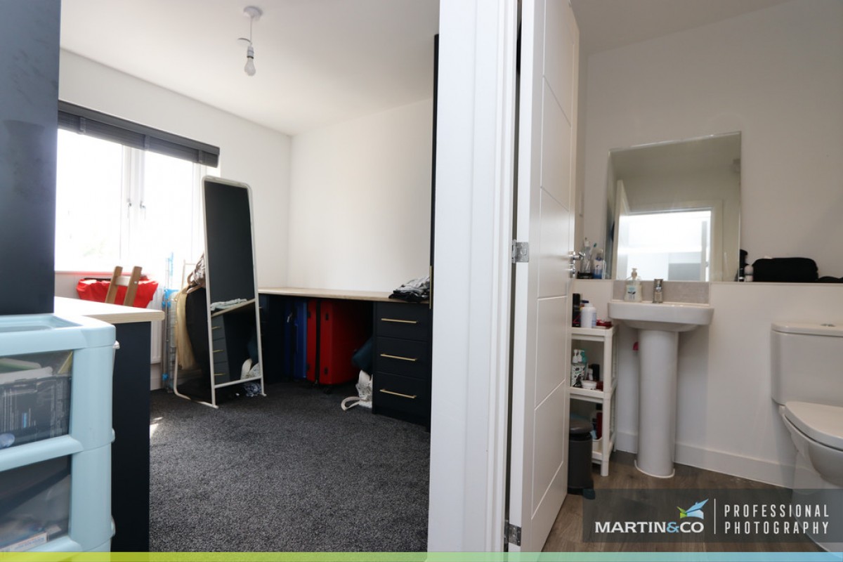 Maes Yr Ysgol, Aspen Grove