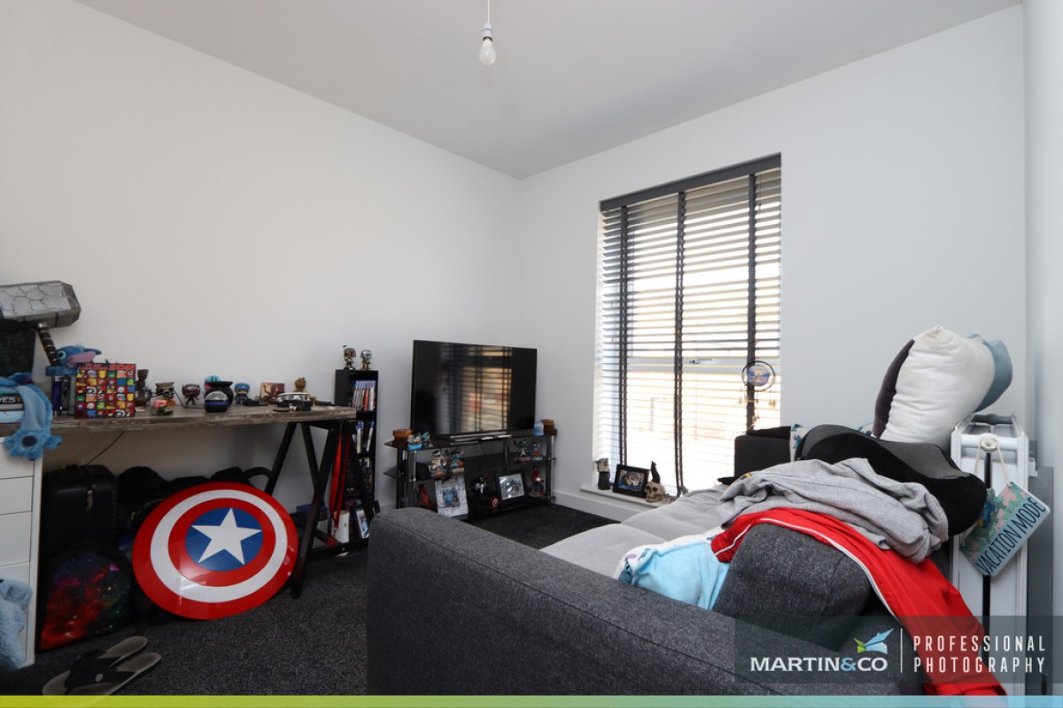 Maes Yr Ysgol, Aspen Grove