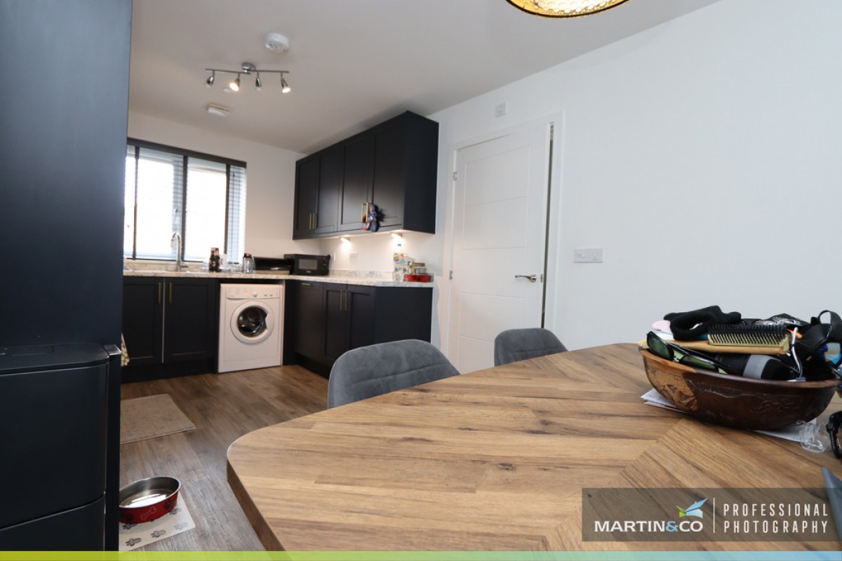 Maes Yr Ysgol, Aspen Grove