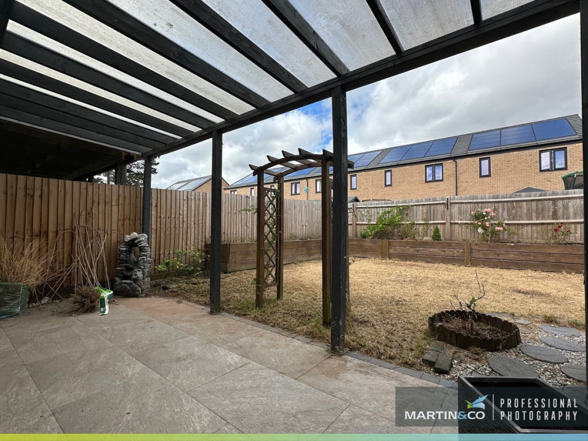 Maes Yr Ysgol, Aspen Grove