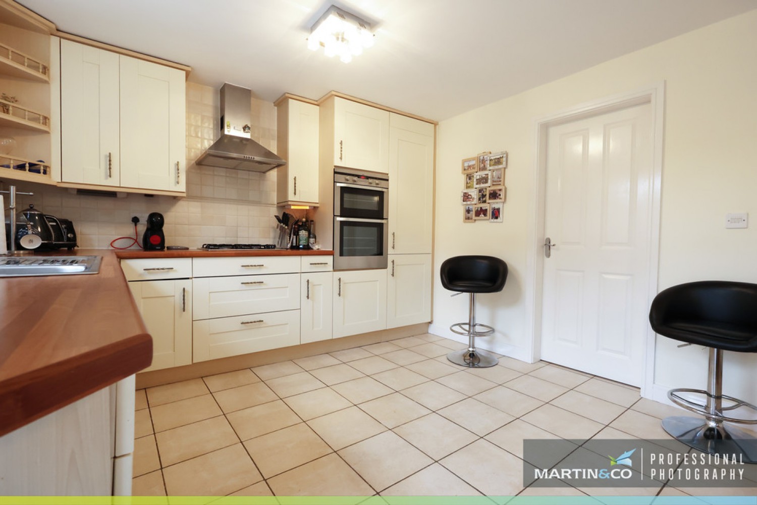 4 bedroom House for Sale Cambrian Crescent, Marshfield