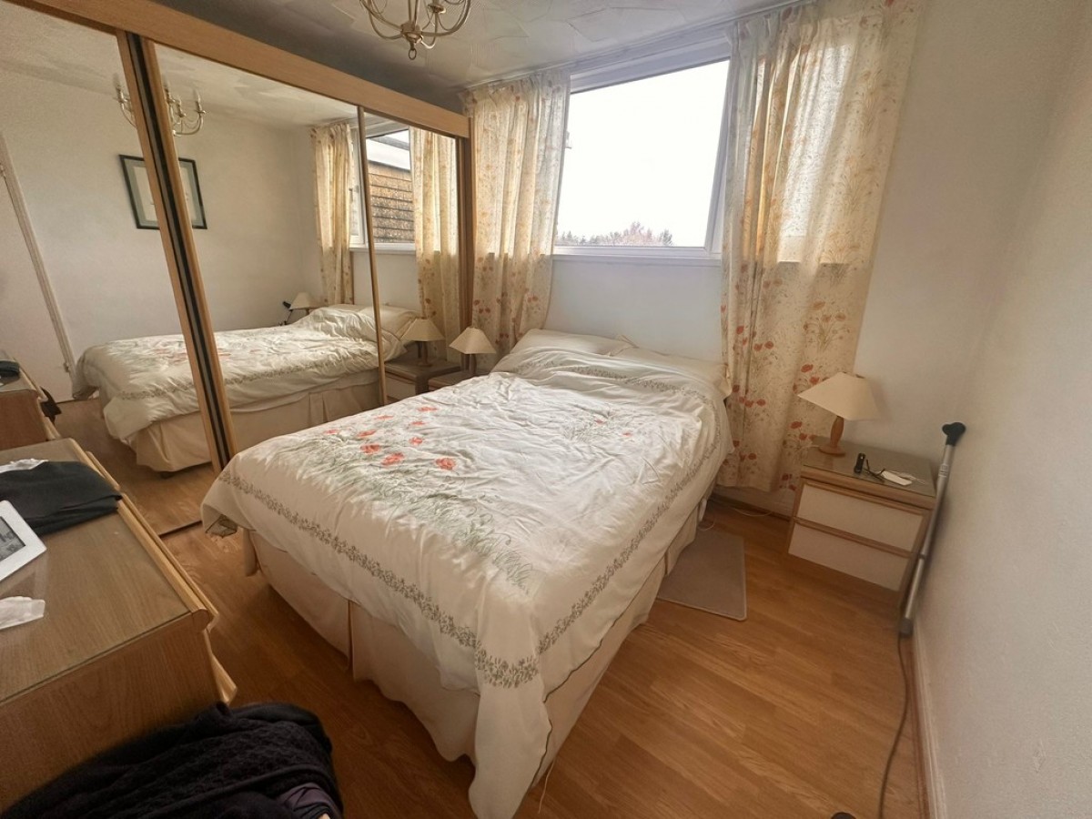 Shirley Drive, Heolgerrig