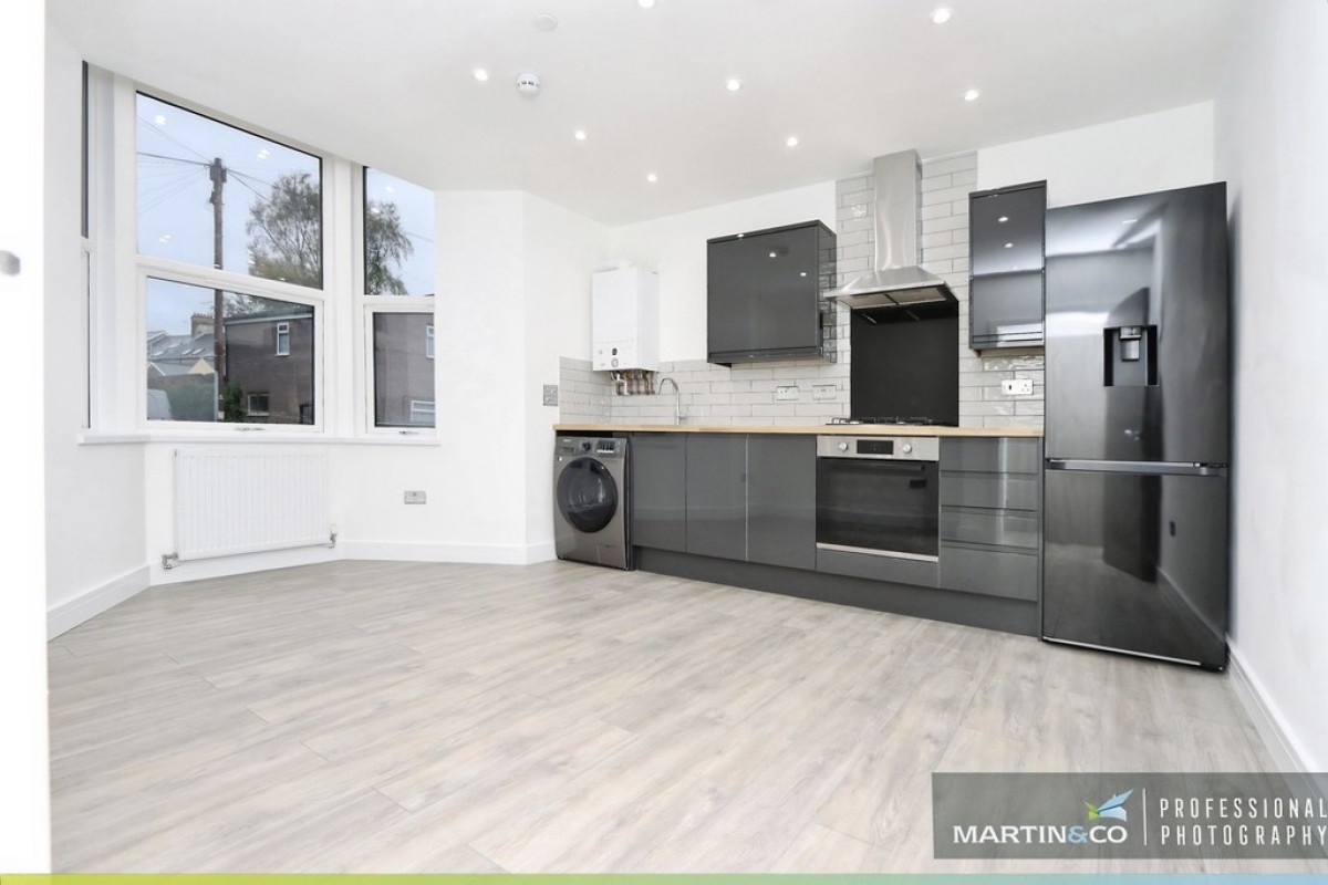 Cyril Crescent, Roath