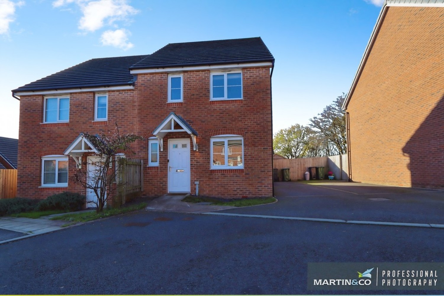 Heol Bennett, St Edeyrns