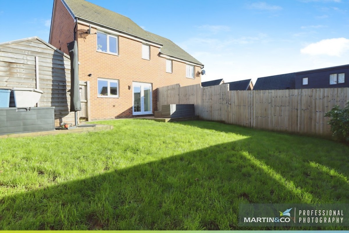 Heol Bennett, St Edeyrns